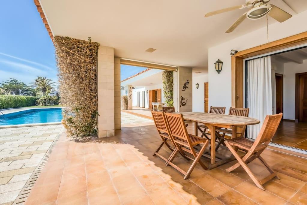 La Calma Espectacular Villa Con Jardin Y Piscina En Menorca S'Algar Exterior photo